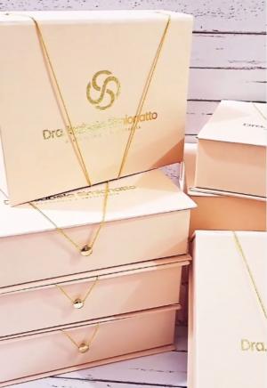 Caixa Cartonada Papelão Paraná 1.7mm 21x15x5cm 4 cores Personalizado  